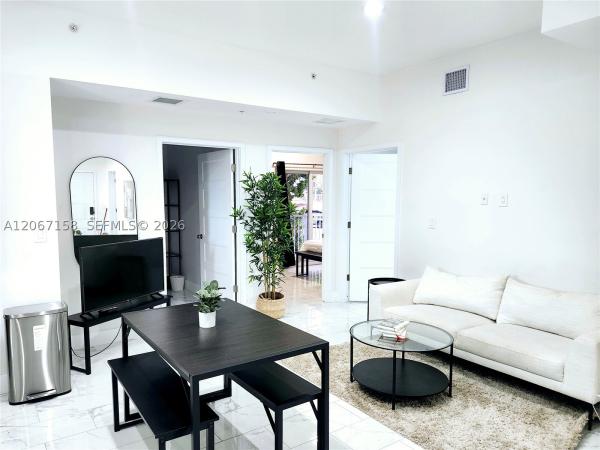 1860 NW 24th Ave #302, Miami, Florida 33125, image 2