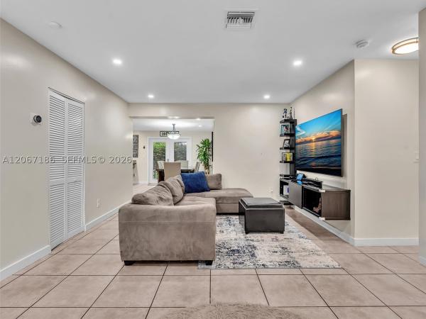 11911 SW 168th Ter, Unincorporated Dade County, Florida 33177, image 2