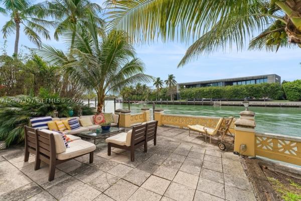 Pine Tree Place, 4812 Pine Tree Dr #206, Miami Beach, Florida 33140, image 1