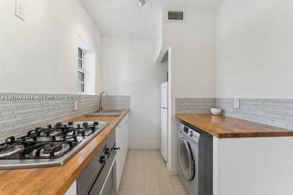Pine Tree Place, 4812 Pine Tree Dr #206, Miami Beach, Florida 33140, image 3