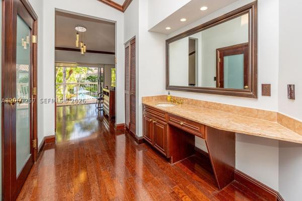 Golden Pointe, 20935 NE 37th Ct, Aventura, Florida 33180, image 2