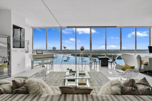 Space 01, 7934 West Dr #904, North Bay Village, Florida 33141, image 1