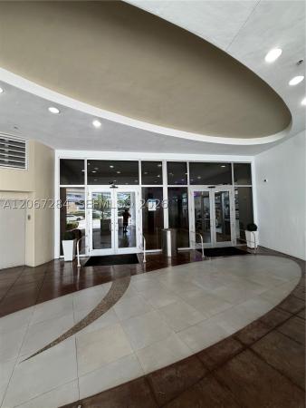 Opera Tower, 1750 N Bayshore Dr #2308, Miami, Florida 33132, image 3