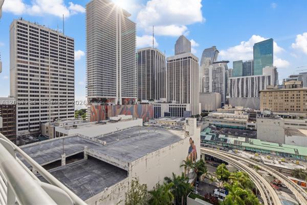 Miami, Florida 33132, image 2