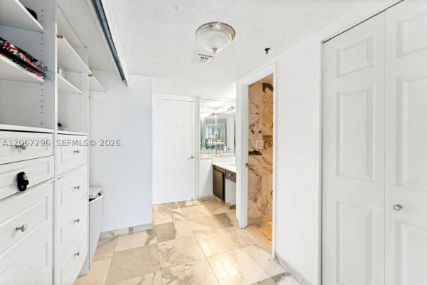 Waterview 1, 20505 E Country Club Dr #533, Aventura, Florida 33180, image 1