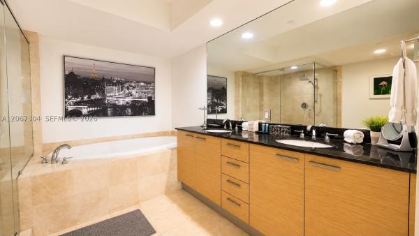 Beach Club 2, 1830 S Ocean Dr #4010, Hallandale Beach, Florida 33009, image 3