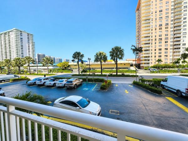 Winston Towers 100, 250 174th St #115, Sunny Isles Beach, Florida 33160, image 3