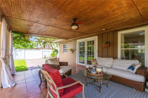 Palm Springs, 990 W 56th St, Hialeah, Florida 33012, image 1