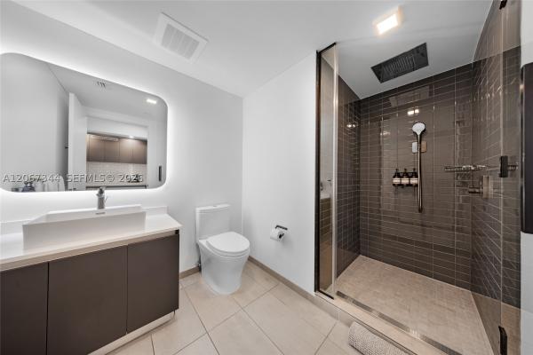 YotelPad Miami, 227 NE 2nd St #3107, Miami, Florida 33132, image 1