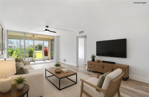 1085 Forest Lakes Dr #8102, Naples, Florida 34105, image 1