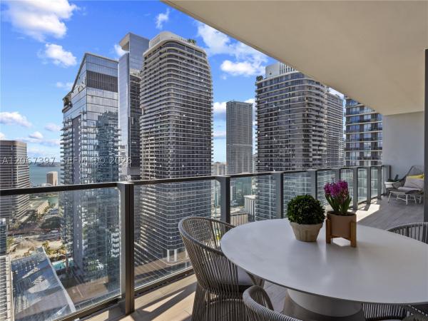 Rise Brickell City Centre, 88 SW 7th St #3007, Miami, Florida 33130, image 3