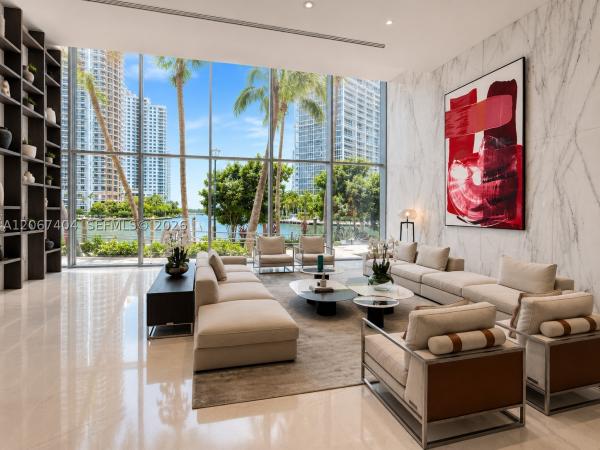 300 Biscayne Boulevard Way #2609W, Miami, Florida 33131, image 1