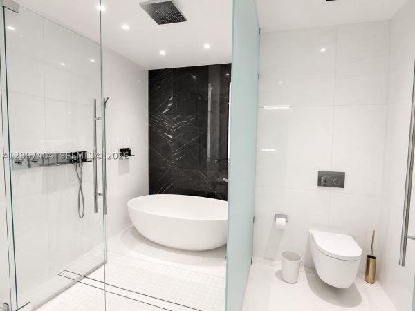 300 Biscayne Boulevard Way #2609W, Miami, Florida 33131, image 3