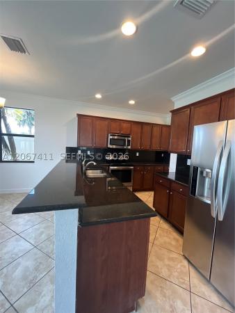 Aragon, 8843 W 34th Ave, Hialeah, Florida 33018, image 2