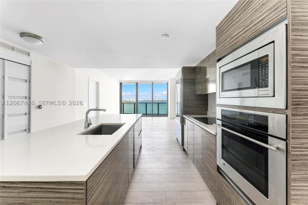 Icon Bay, 460 NE 28th St #1803, Miami, Florida 33137, image 1