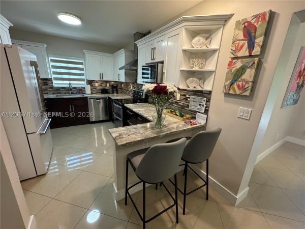 Flagler Street, 146 Ponce De Leon Blvd #N/A, Coral Gables, Florida 33134, image 2