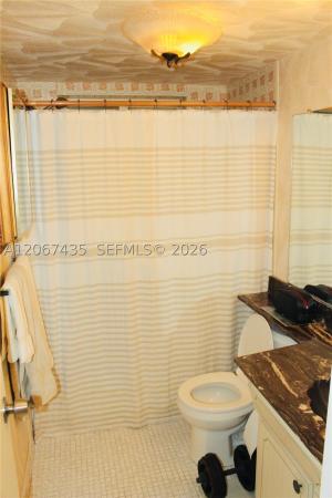 Diamond, 4211 NW 41st St #407, Lauderdale Lakes, Florida 33319, image 3