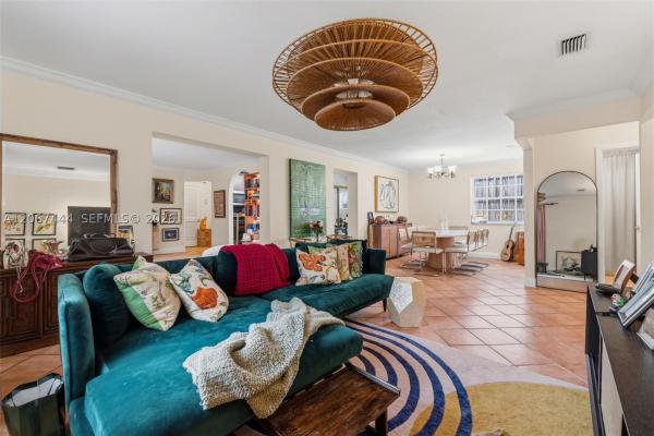 Gifford Lane Townhomes, 3147 Mcdonald St #2, Miami, Florida 33133, image 3