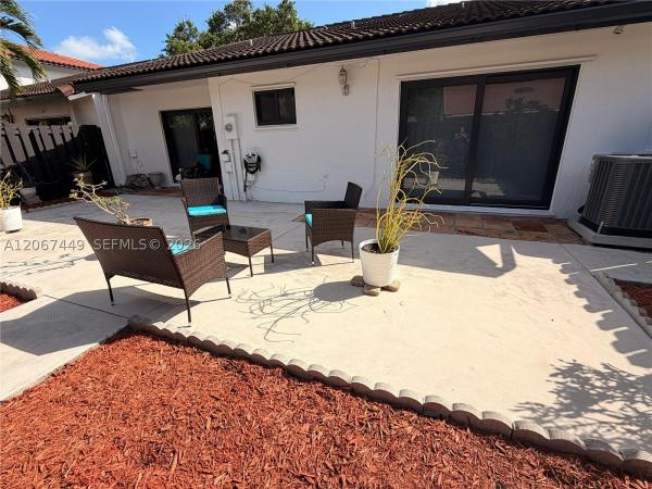6641 NW 174th Ter, Hialeah, Florida 33015, image 3