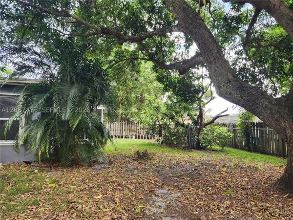 Driftwood Plaza, 6570 Thomas St #-, Hollywood, Florida 33024, image 1