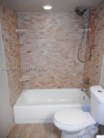 Coral Towers, 4800 Bayview Dr #802, Fort Lauderdale, Florida 33308, image 3