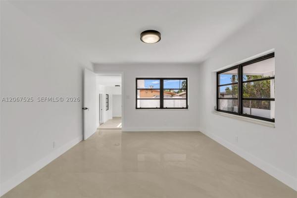 611 SE 4th St, Hialeah, Florida 33010, image 3