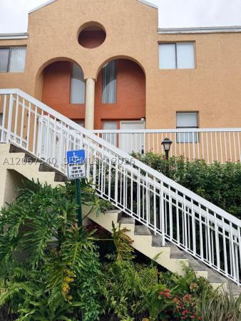 Villas At Lakeview, 5200 NW 31st Ave #217, Fort Lauderdale, Florida 33309, image 1