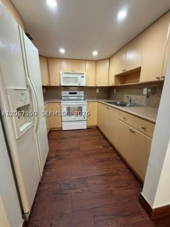 8820 SW 123rd Ct #L103, Unincorporated Dade County, Florida 33186, image 3