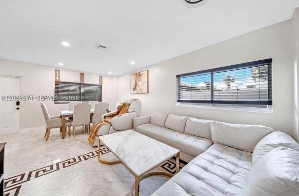 Fort Lauderdale No HOA, 615 NW 10th Ter #1, Fort Lauderdale, Florida 33311, image 3