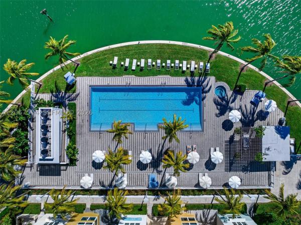 Gorlin At Aqua, 6101 Aqua Ave #703, Miami Beach, Florida 33141, image 2