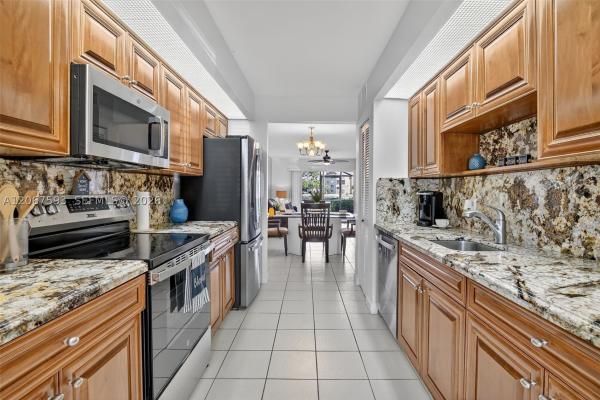 Suffolk At Century Village, 13705 SW 12th St #103B, Pembroke Pines, Florida 33027, image 2
