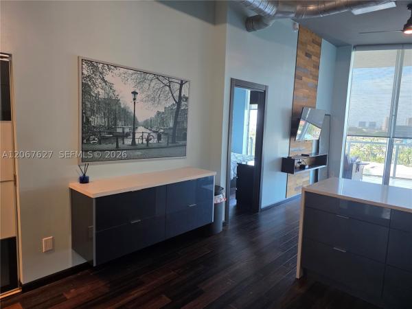 Uptown Marina Lofts, 3029 NE 188th St #819, Aventura, Florida 33180, image 1