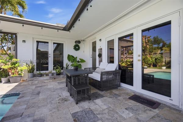 1871 NE 186th St, North Miami Beach, Florida 33179, image 2