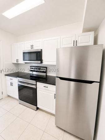 500 E Country Club Cir #1-7A, Plantation, Florida 33317, image 1