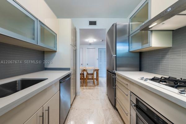 Villa Lucca South, 945 10th St #3, Miami Beach, Florida 33139, image 1