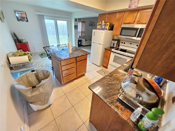 Pelican Point At Boynton Beach, 517 SW 1st Ct, Boynton Beach, Florida 33435, image 1