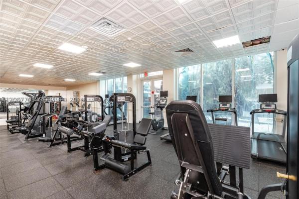 Parker Plaza Estates, 2030 S Ocean Dr #216, Hallandale Beach, Florida 33009, image 2