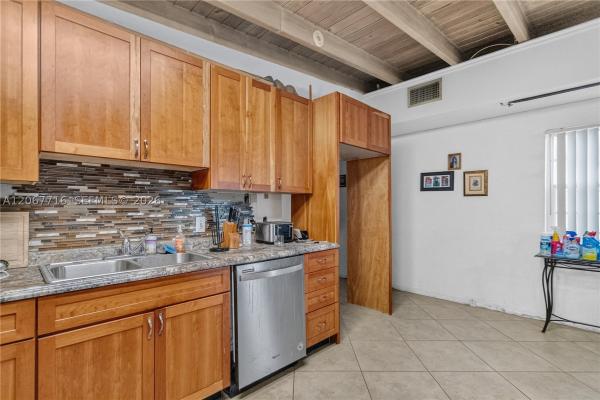 Riverland Village, 3125 SW 15th St, Fort Lauderdale, Florida 33312, image 1