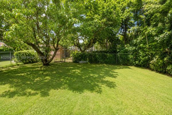 Boscoble, 2347 SW 2nd St, Miami, Florida 33135, image 2