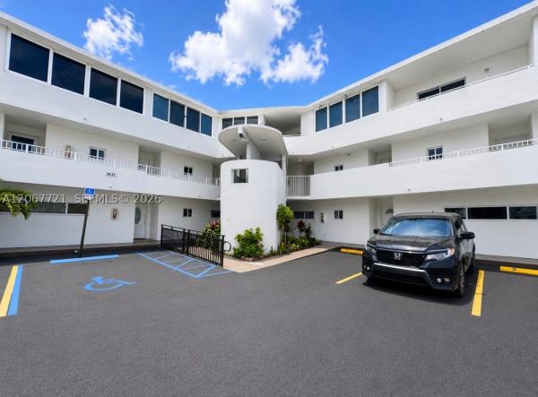 Savannah Apartments, 5611 W 25th Ct #8-A, Hialeah, Florida 33016, image 2