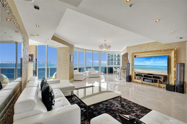 Trump Royale, 18201 Collins Ave #3309, Sunny Isles Beach, Florida 33160, image 2