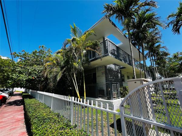 Oceanside Isle Of Normandy, 946 Bay Dr #12, Miami Beach, Florida 33141, image 1
