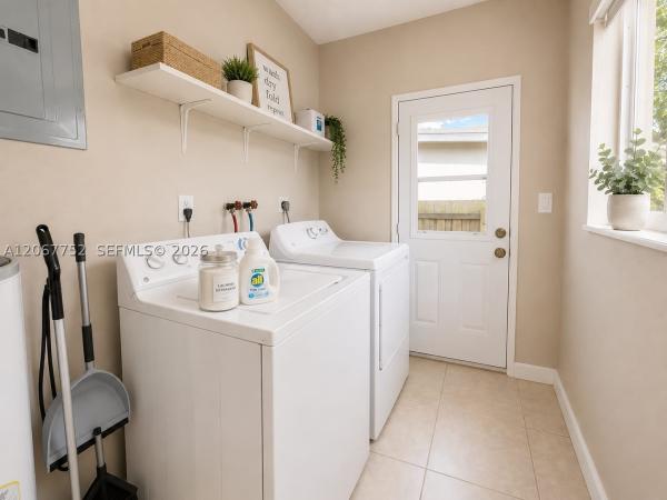 Hallandale By The Sea, 31 SW 8th St #1-2, Hallandale Beach, Florida 33009, image 2