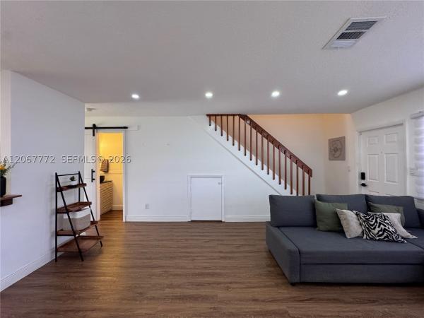 Southbridge At Pembroke Pointe, 10651 NW 1st St, Pembroke Pines, Florida 33026, image 3