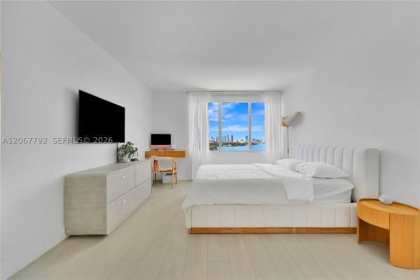 Mirador South 1000, 1000 West Ave #1417, Miami Beach, Florida 33139, image 2