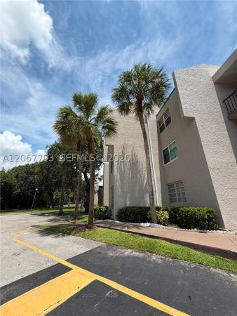 Sparrows Walk, 3100 Riverside Dr #104, Coral Springs, Florida 33065, image 2