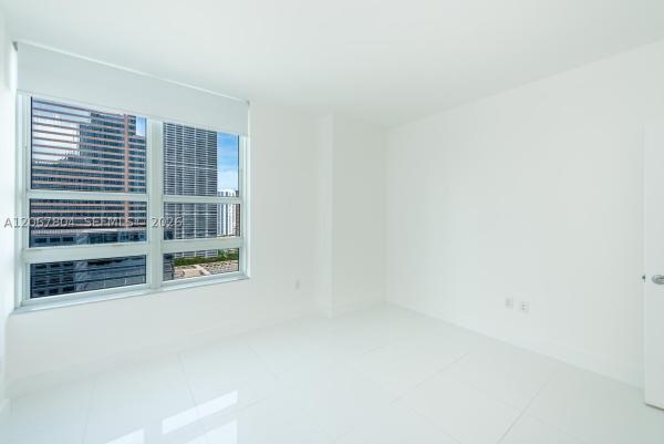 The Plaza On Brickell East, 950 Brickell Bay Dr #2208, Miami, Florida 33131, image 3