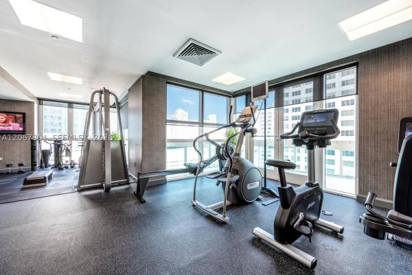 The Plaza On Brickell East, 950 Brickell Bay Dr #2208, Miami, Florida 33131, image 2
