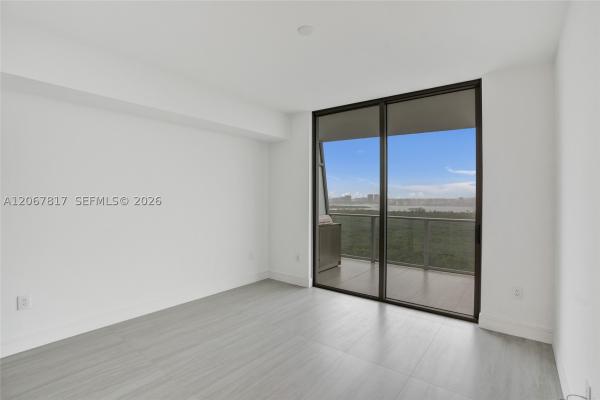 2411 Laguna Cir #1805, North Miami, Florida 33181, image 3
