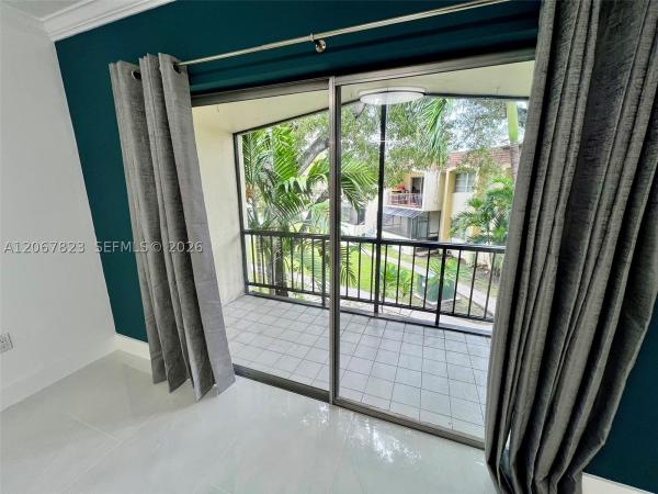 7825 Miller Dr #211C, Unincorporated Dade County, Florida 33155, image 3